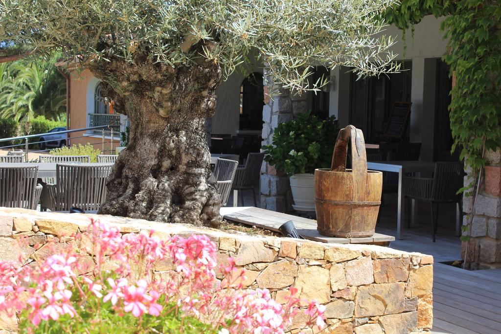 Hotel Les Lentisques Cargese Exterior photo